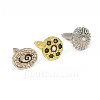 Cufflinks vàng trắng với kim cương