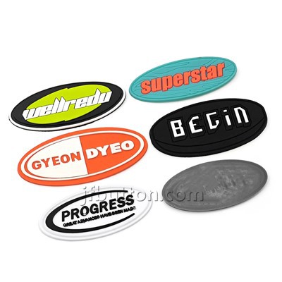 Nhãn silicone hình bầu dục 2D với tên thương hiệu