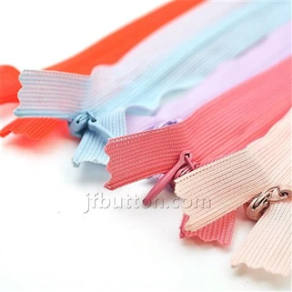 Cuộn dây kéo vô hình